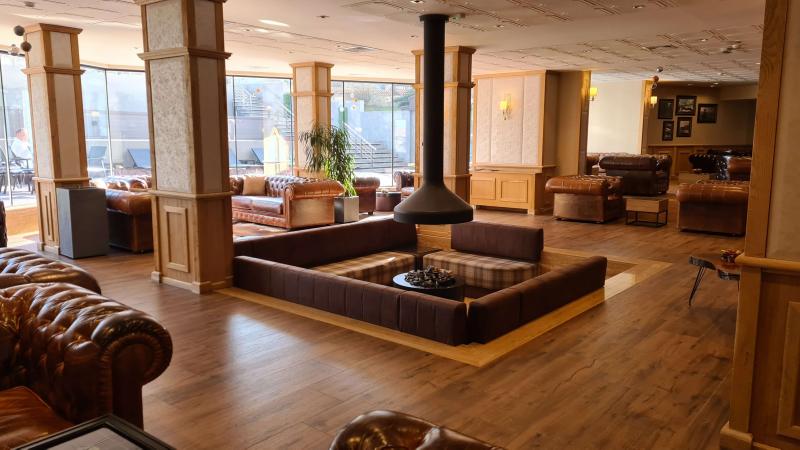 lobby